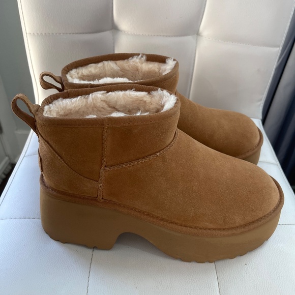 UGG Women’s Classic Ultra Mini Heights Boots NEW without Tags - Picture 2 of 9